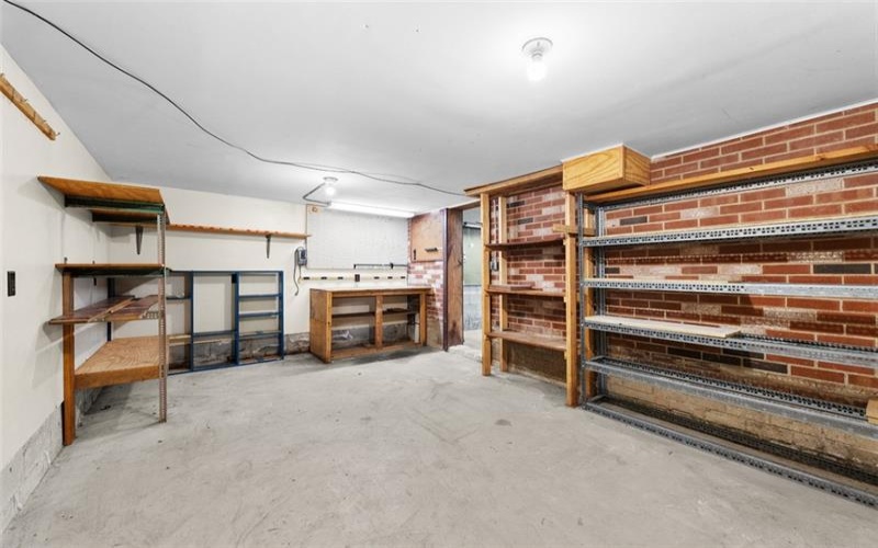 502 Saint Thomas Drive, Greensburg, 15601, 5 Bedroom Bedrooms, 10 Room Rooms,2.1 BathroomBathrooms,Residential,For Sale,Saint Thomas Drive,1772727