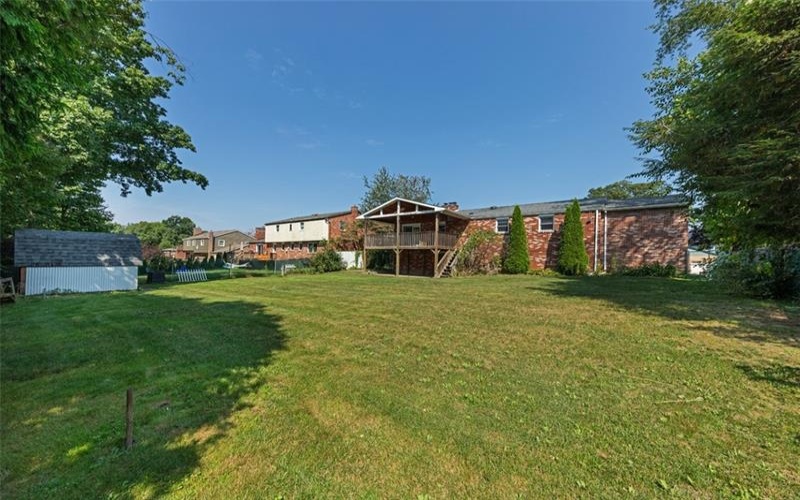 502 Saint Thomas Drive, Greensburg, 15601, 5 Bedroom Bedrooms, 10 Room Rooms,2.1 BathroomBathrooms,Residential,For Sale,Saint Thomas Drive,1772727