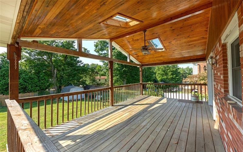 502 Saint Thomas Drive, Greensburg, 15601, 5 Bedroom Bedrooms, 10 Room Rooms,2.1 BathroomBathrooms,Residential,For Sale,Saint Thomas Drive,1772727