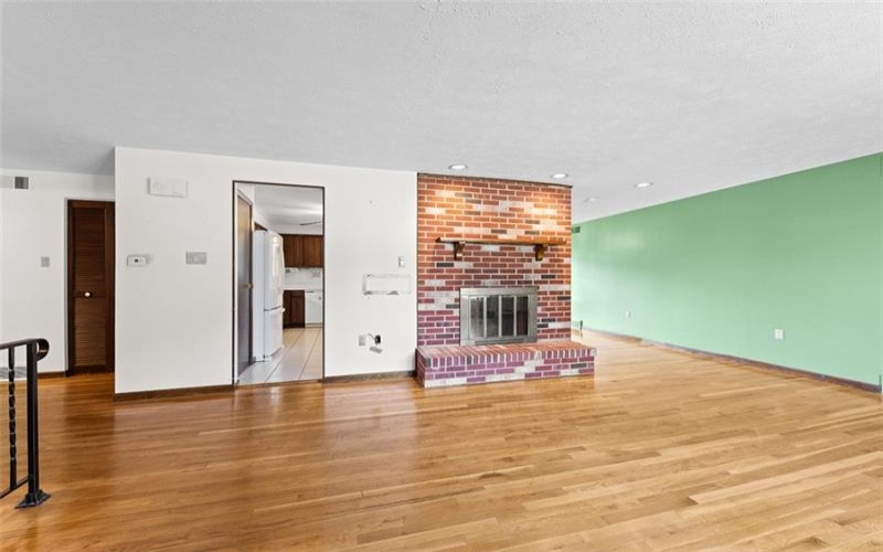 502 Saint Thomas Drive, Greensburg, 15601, 5 Bedroom Bedrooms, 10 Room Rooms,2.1 BathroomBathrooms,Residential,For Sale,Saint Thomas Drive,1772727