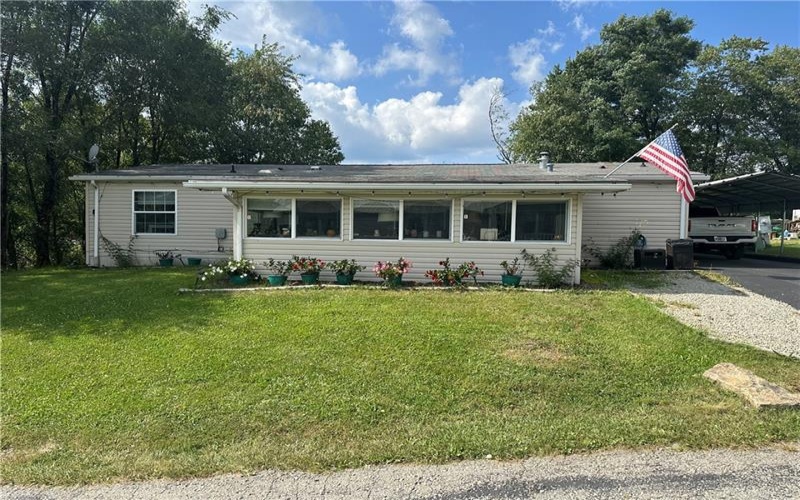 428 Evans, Donegal, 15628, 3 Bedroom Bedrooms, 6 Room Rooms,2 BathroomBathrooms,Residential,For Sale,Evans,1772728