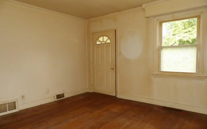 716 Demuth Street, Johnstown, 15904, 2 Bedroom Bedrooms, 4 Room Rooms,1 BathroomBathrooms,Residential,For Sale,Demuth Street,1773030