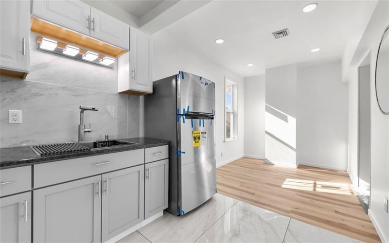 435 Broadway St, Scottdale, 15683, 4 Bedroom Bedrooms, ,2.1 BathroomBathrooms,Residential,For Sale,Broadway St,1758665