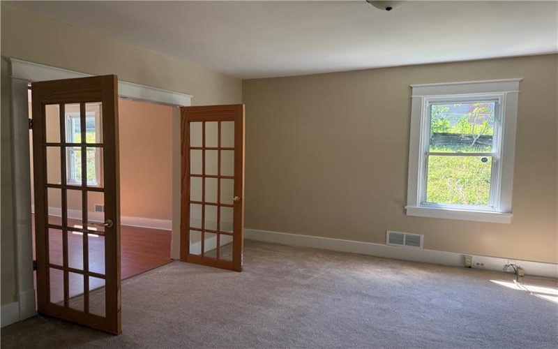 1422 Orchard Ave, Arnold, 15068, 4 Bedroom Bedrooms, 8 Room Rooms,1 BathroomBathrooms,Residential,For Sale,Orchard Ave,1772394