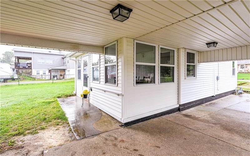 40 Viewmont Drive, Latrobe, 15650, 3 Bedroom Bedrooms, 8 Room Rooms,1 BathroomBathrooms,Residential,For Sale,Viewmont Drive,1772777