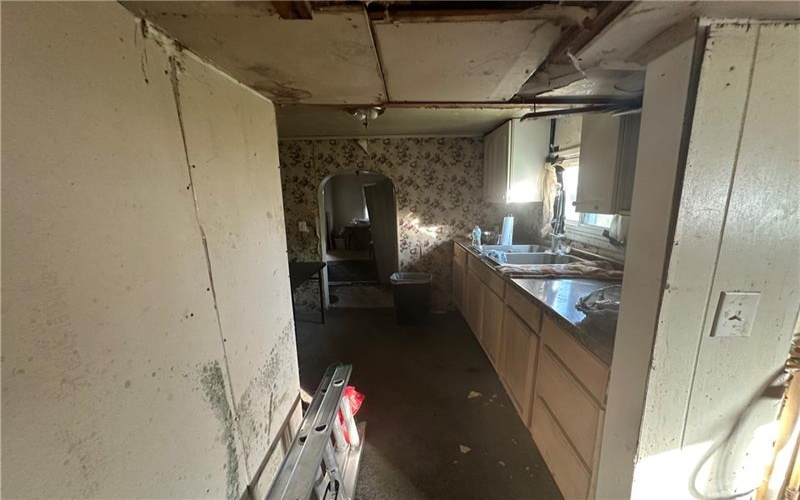 426 High St, Brownsville, 15417, 3 Bedroom Bedrooms, ,1.1 BathroomBathrooms,Residential,For Sale,High St,1772851