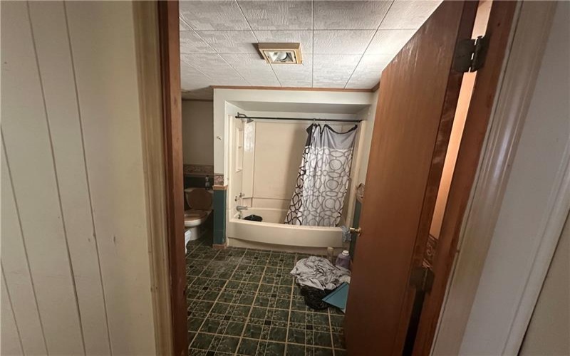 426 High St, Brownsville, 15417, 3 Bedroom Bedrooms, ,1.1 BathroomBathrooms,Residential,For Sale,High St,1772851
