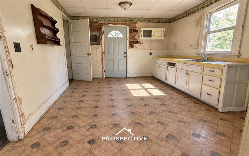 110 Main St, Smock, 15480, ,Multi-unit,For Sale,Main St,1772857