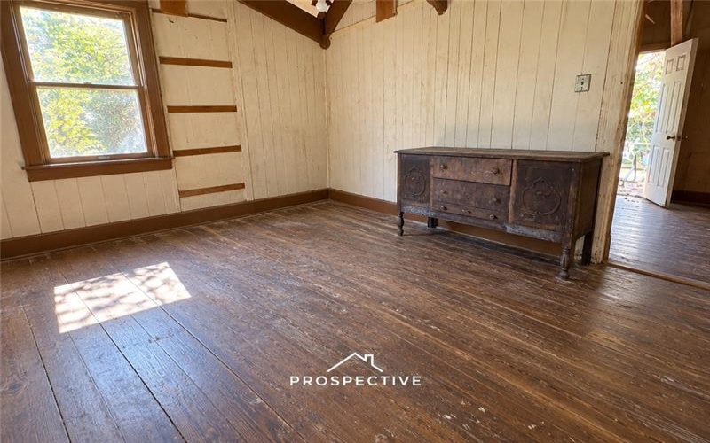 110 Main St, Smock, 15480, ,Multi-unit,For Sale,Main St,1772857