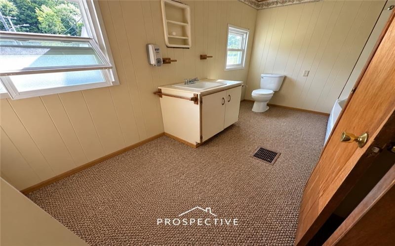 110 Main St, Smock, 15480, ,Multi-unit,For Sale,Main St,1772857
