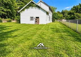 5 Short St, Smock, 15480, 2 Bedroom Bedrooms, ,1 BathroomBathrooms,Residential,For Sale,Short St,1772880