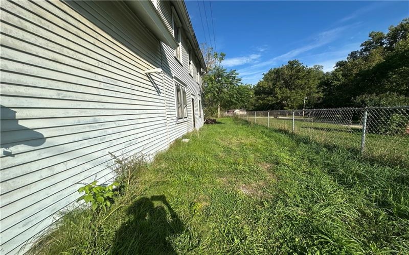 5 Short St, Smock, 15480, 2 Bedroom Bedrooms, ,1 BathroomBathrooms,Residential,For Sale,Short St,1772880
