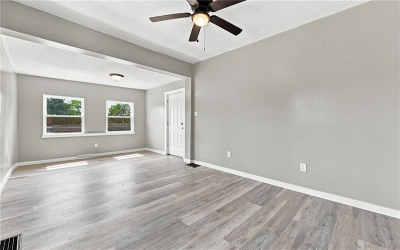 221 Vine St, Canonsburg, 15317, ,Multi-unit,For Sale,Vine St,1772881