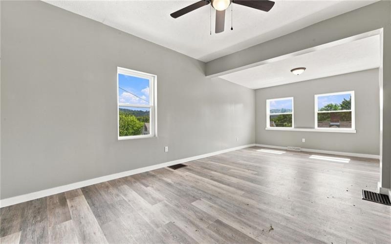 221 Vine St, Canonsburg, 15317, ,Multi-unit,For Sale,Vine St,1772881