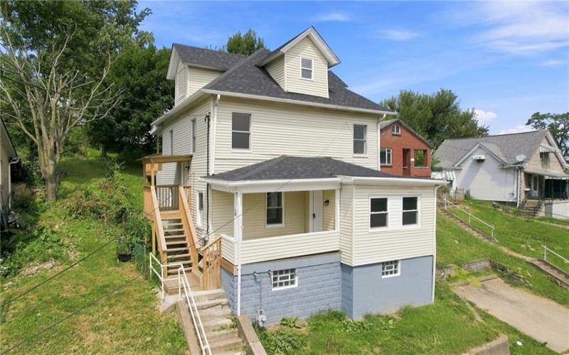 221 Vine St, Canonsburg, 15317, ,Multi-unit,For Sale,Vine St,1772881