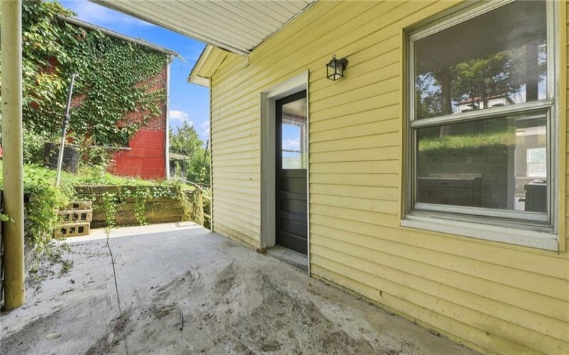 221 Vine St, Canonsburg, 15317, ,Multi-unit,For Sale,Vine St,1772881