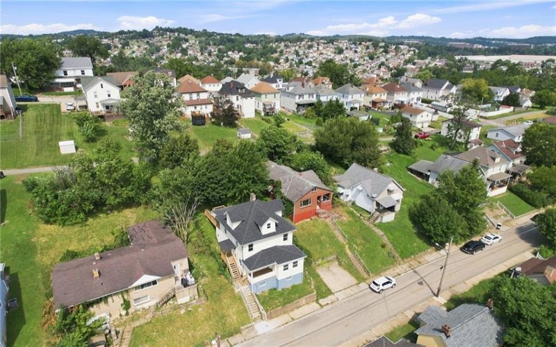 221 Vine St, Canonsburg, 15317, ,Multi-unit,For Sale,Vine St,1772881