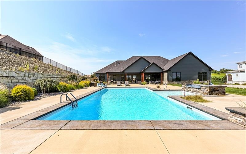 2100 Totteridge Dr, Greensburg, 15601, 4 Bedroom Bedrooms, 11 Room Rooms,3.1 BathroomBathrooms,Residential,For Sale,Totteridge Dr,1773045