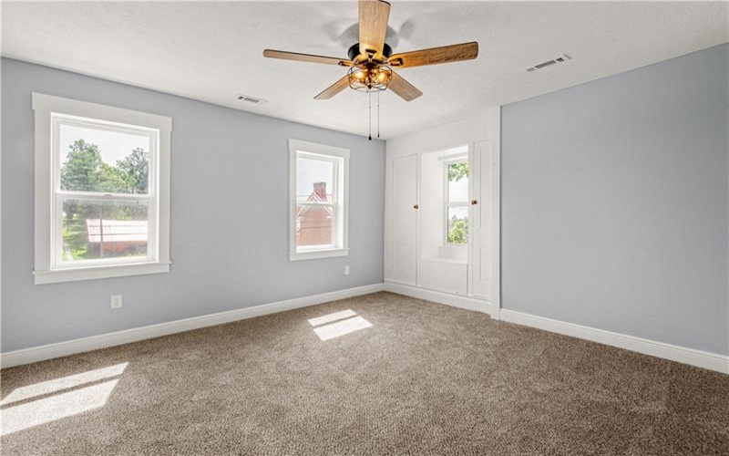 167 Washington Pike, Avella, 15312, 4 Bedroom Bedrooms, 10 Room Rooms,2.1 BathroomBathrooms,Residential,For Sale,Washington Pike,1773052