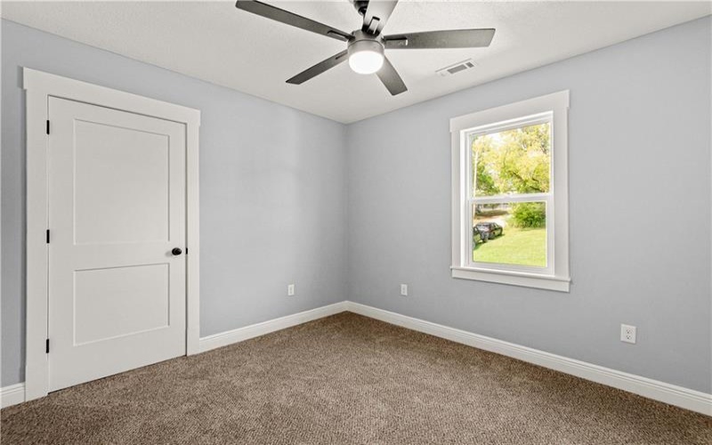 167 Washington Pike, Avella, 15312, 4 Bedroom Bedrooms, 10 Room Rooms,2.1 BathroomBathrooms,Residential,For Sale,Washington Pike,1773052