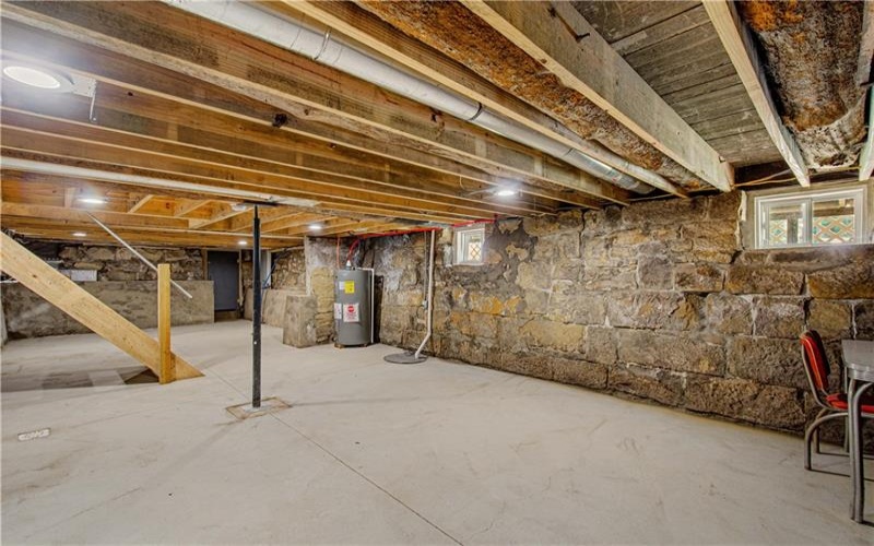 167 Washington Pike, Avella, 15312, 4 Bedroom Bedrooms, 10 Room Rooms,2.1 BathroomBathrooms,Residential,For Sale,Washington Pike,1773052