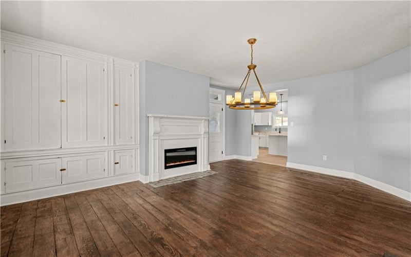 167 Washington Pike, Avella, 15312, 4 Bedroom Bedrooms, 10 Room Rooms,2.1 BathroomBathrooms,Residential,For Sale,Washington Pike,1773052