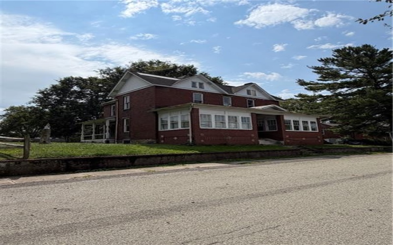 312 St. Clair Street, Ligonier, 15658, ,Multi-unit,For Sale,St. Clair Street,1773077