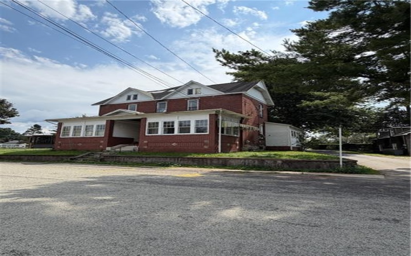 312 St. Clair Street, Ligonier, 15658, ,Multi-unit,For Sale,St. Clair Street,1773077