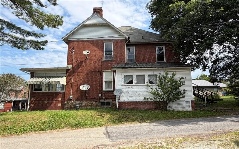 312 St. Clair Street, Ligonier, 15658, ,Multi-unit,For Sale,St. Clair Street,1773077