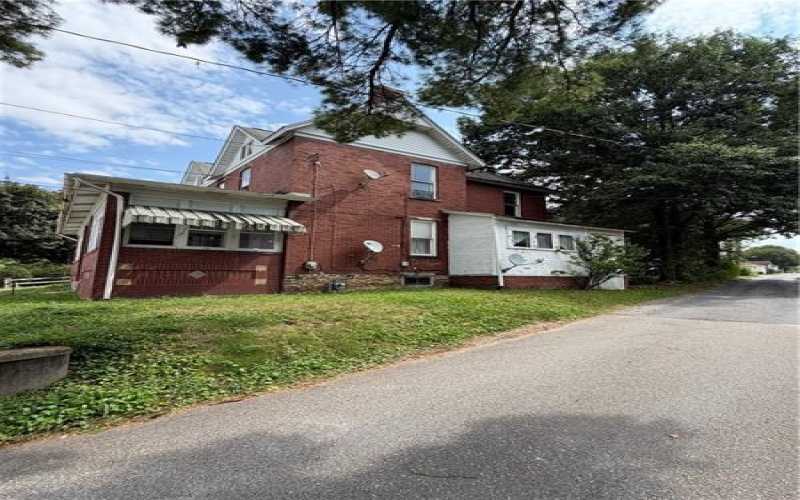312 St. Clair Street, Ligonier, 15658, ,Multi-unit,For Sale,St. Clair Street,1773077