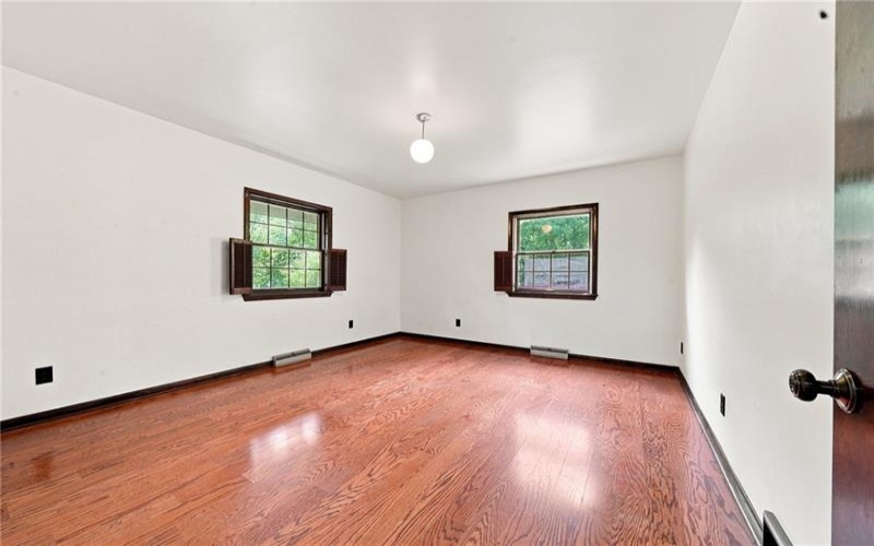 264 Stewart Run Rd, Waynesburg, 15370, 3 Bedroom Bedrooms, 9 Room Rooms,2.1 BathroomBathrooms,Residential,For Sale,Stewart Run Rd,1773089