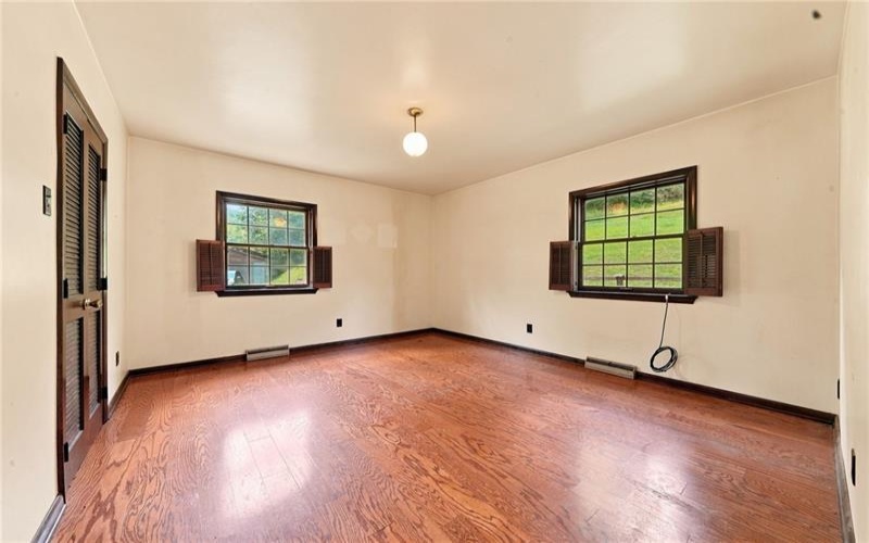 264 Stewart Run Rd, Waynesburg, 15370, 3 Bedroom Bedrooms, 9 Room Rooms,2.1 BathroomBathrooms,Residential,For Sale,Stewart Run Rd,1773089