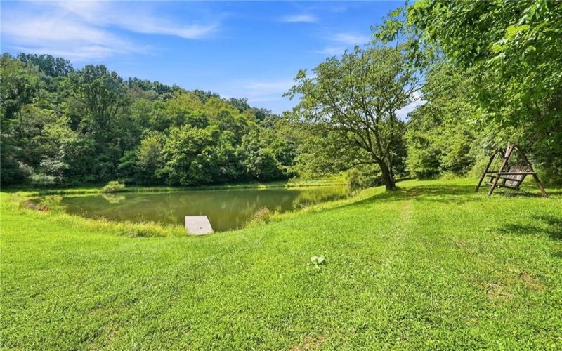 264 Stewart Run Rd, Waynesburg, 15370, 3 Bedroom Bedrooms, 9 Room Rooms,2.1 BathroomBathrooms,Residential,For Sale,Stewart Run Rd,1773089