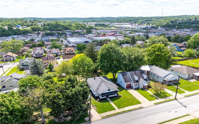 825 Donnan Ave, Washington, 15301, 2 Bedroom Bedrooms, ,1 BathroomBathrooms,Residential,For Sale,Donnan Ave,1773091
