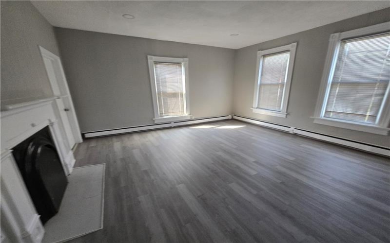 324 Washington St, Waynesburg, 15370, 5 Bedroom Bedrooms, ,2.1 BathroomBathrooms,Residential,For Sale,Washington St,1773114