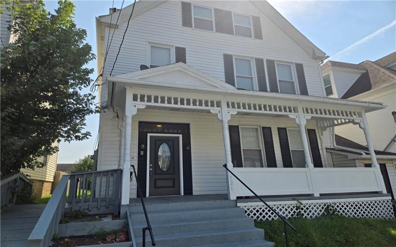 324 Washington St, Waynesburg, 15370, 5 Bedroom Bedrooms, ,2.1 BathroomBathrooms,Residential,For Sale,Washington St,1773114
