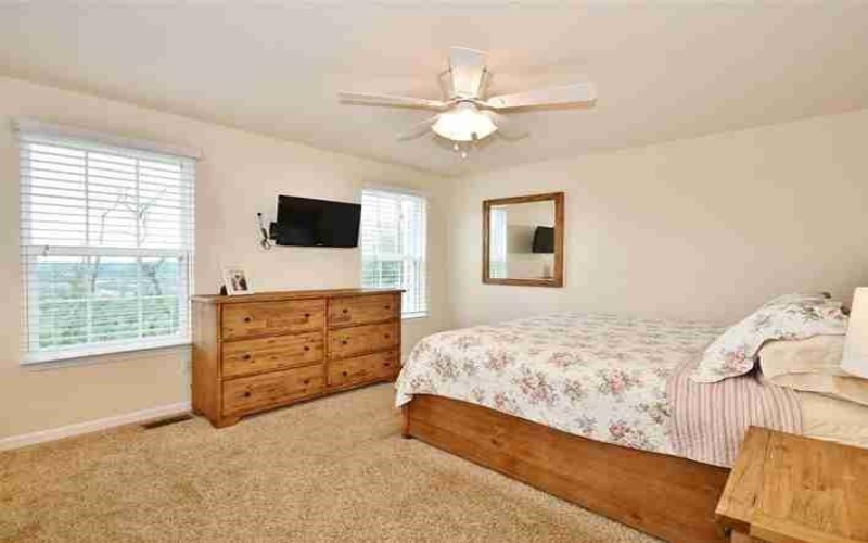 1153 Bayberry Drive, Canonsburg, 15317, 3 Bedroom Bedrooms, 9 Room Rooms,2.1 BathroomBathrooms,Residential,For Sale,Bayberry Drive,1773120