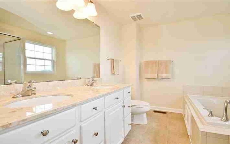 1153 Bayberry Drive, Canonsburg, 15317, 3 Bedroom Bedrooms, 9 Room Rooms,2.1 BathroomBathrooms,Residential,For Sale,Bayberry Drive,1773120