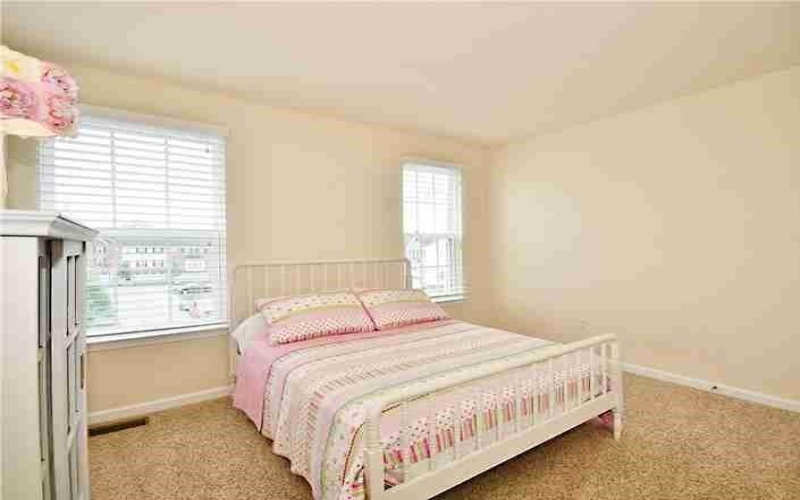 1153 Bayberry Drive, Canonsburg, 15317, 3 Bedroom Bedrooms, 9 Room Rooms,2.1 BathroomBathrooms,Residential,For Sale,Bayberry Drive,1773120