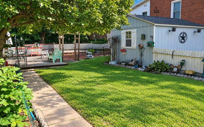 601 6th STREET, Trafford, 15085, 3 Bedroom Bedrooms, ,1.1 BathroomBathrooms,Residential,For Sale,6th,1773136