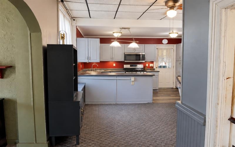 601 6th STREET, Trafford, 15085, 3 Bedroom Bedrooms, ,1.1 BathroomBathrooms,Residential,For Sale,6th,1773136
