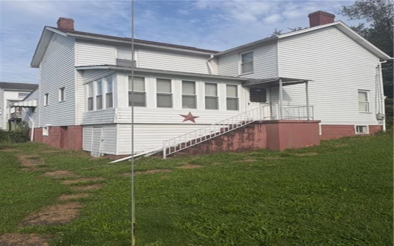 320 Greenfield Rd, Vanderbilt, 15486, 3 Bedroom Bedrooms, ,2 BathroomBathrooms,Residential,For Sale,Greenfield Rd,1773140