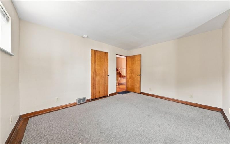 114 Jefferson Dr, Lower Burrell, 15068, 3 Bedroom Bedrooms, 8 Room Rooms,2 BathroomBathrooms,Residential,For Sale,Jefferson Dr,1773159