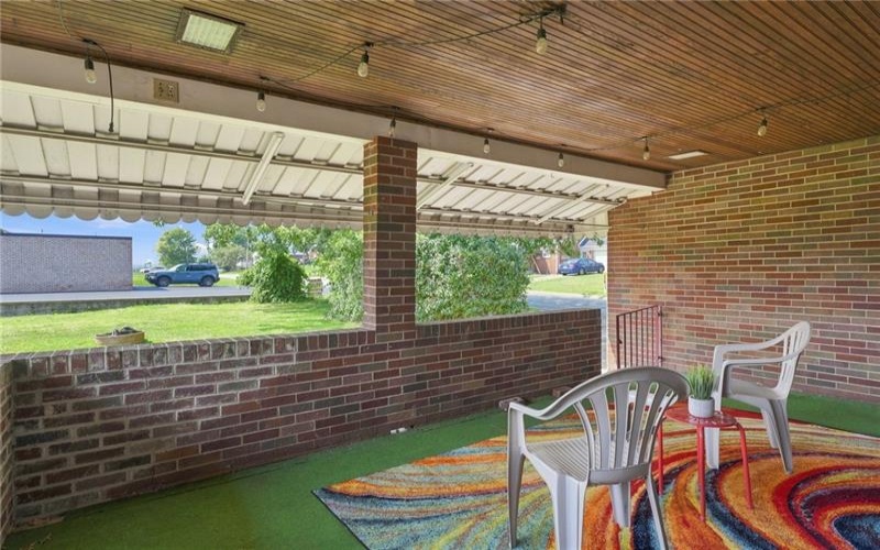 114 Jefferson Dr, Lower Burrell, 15068, 3 Bedroom Bedrooms, 8 Room Rooms,2 BathroomBathrooms,Residential,For Sale,Jefferson Dr,1773159
