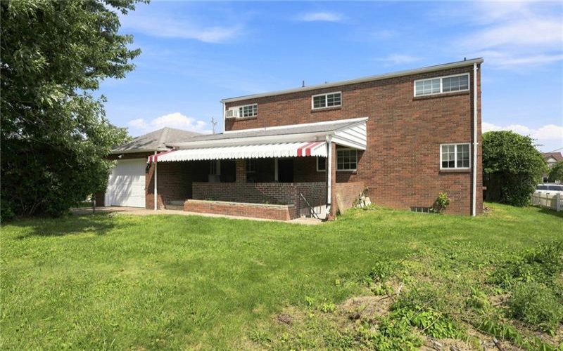 114 Jefferson Dr, Lower Burrell, 15068, 3 Bedroom Bedrooms, 8 Room Rooms,2 BathroomBathrooms,Residential,For Sale,Jefferson Dr,1773159