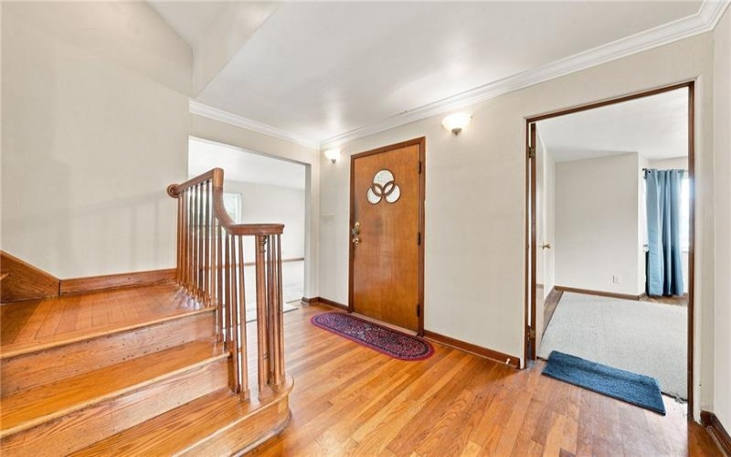 114 Jefferson Dr, Lower Burrell, 15068, 3 Bedroom Bedrooms, 8 Room Rooms,2 BathroomBathrooms,Residential,For Sale,Jefferson Dr,1773159