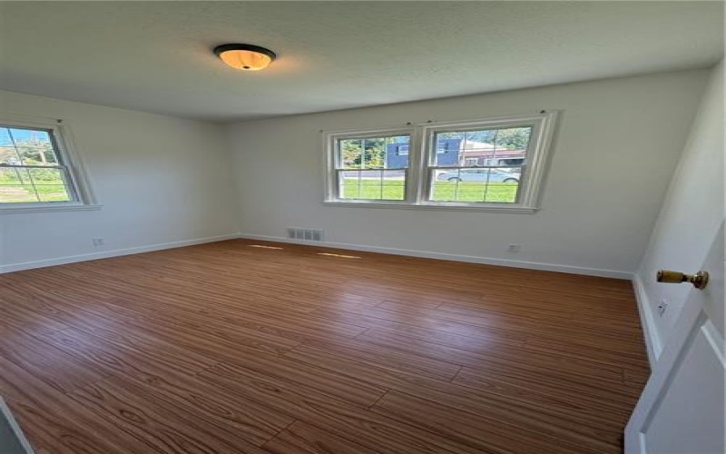 105 Reed Street, 15068, 15068, 4 Bedroom Bedrooms, ,1.1 BathroomBathrooms,Lease,For Rent,Reed Street,1773162