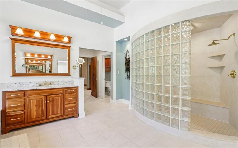 132 Twin Oaks Lane, Trafford, 15085, 5 Bedroom Bedrooms, 13 Room Rooms,5.1 BathroomBathrooms,Residential,For Sale,Twin Oaks Lane,1773171