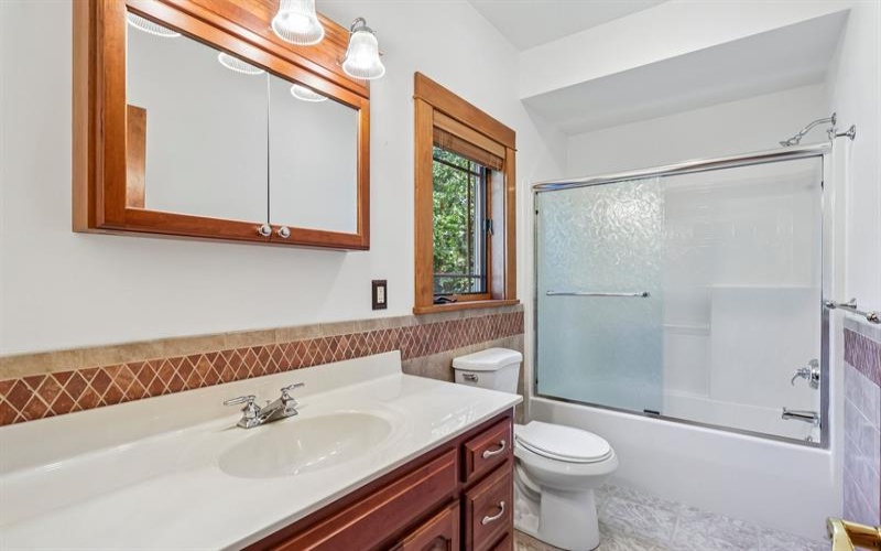 132 Twin Oaks Lane, Trafford, 15085, 5 Bedroom Bedrooms, 13 Room Rooms,5.1 BathroomBathrooms,Residential,For Sale,Twin Oaks Lane,1773171