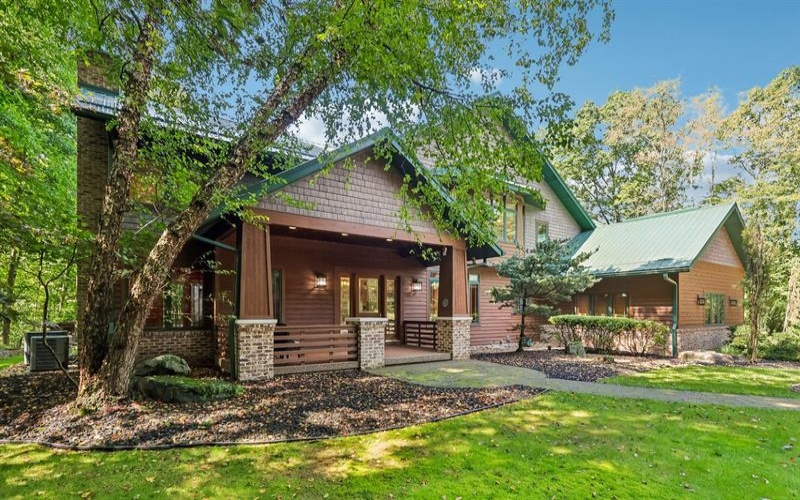 132 Twin Oaks Lane, Trafford, 15085, 5 Bedroom Bedrooms, 13 Room Rooms,5.1 BathroomBathrooms,Residential,For Sale,Twin Oaks Lane,1773171